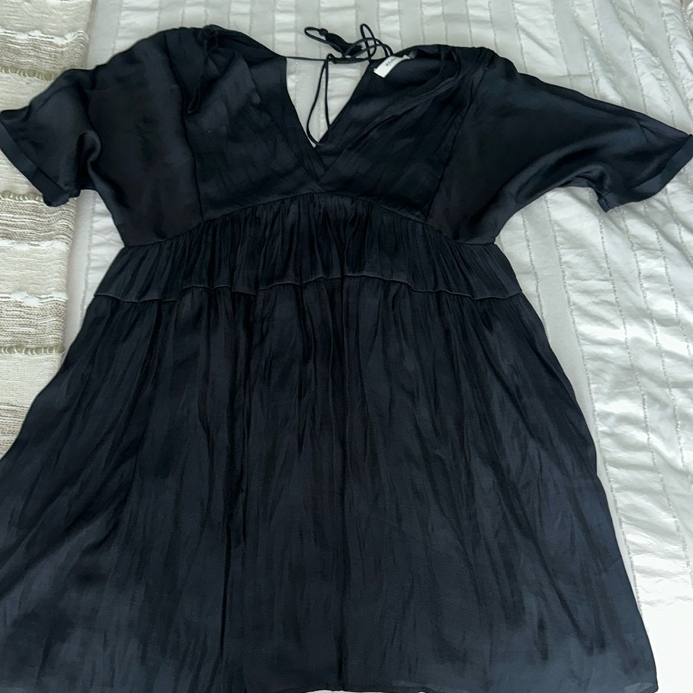Vestique dress